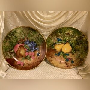 DECORATIVE PLATES